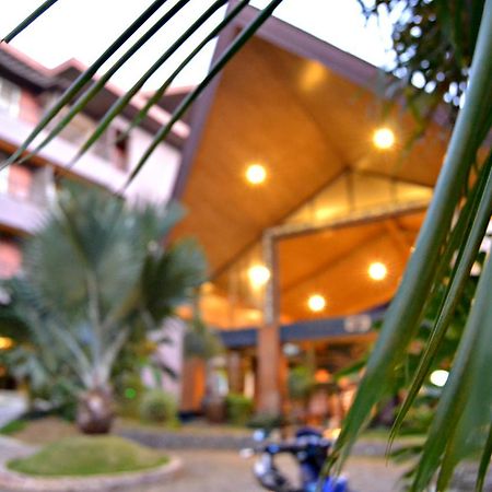 The Palms Of Boracay Hotel Balabag  ภายนอก รูปภาพ